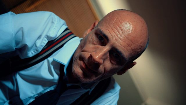 The Shapeshifting Detective 5