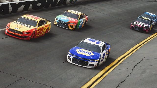 NASCAR Heat 5 4