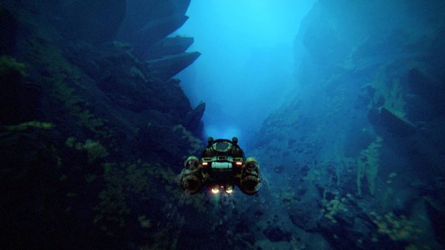 Under the Waves 4
