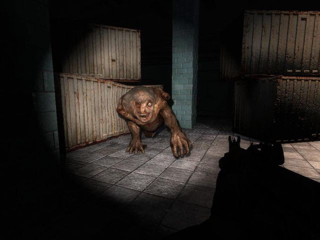 S.T.A.L.K.E.R.: Shadow of Chernobyl 4
