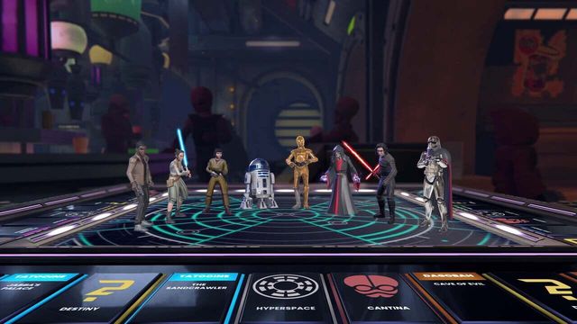 Monopoly: Star Wars Heroes vs. Villains 6