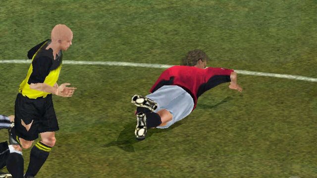 FIFA Soccer 2003 2