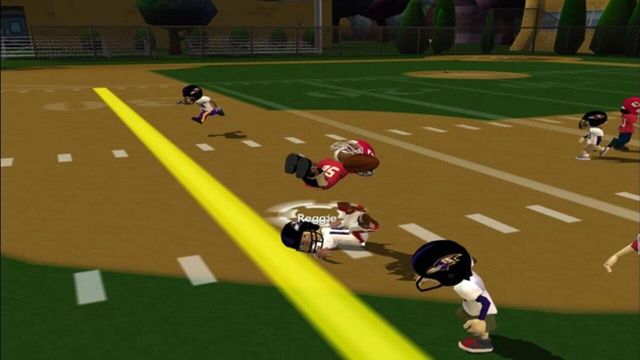 Backyard Football '10 6