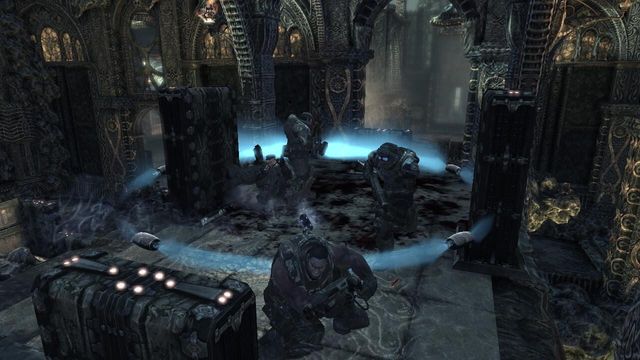 Gears of War 2: Game of the Year Edition 1