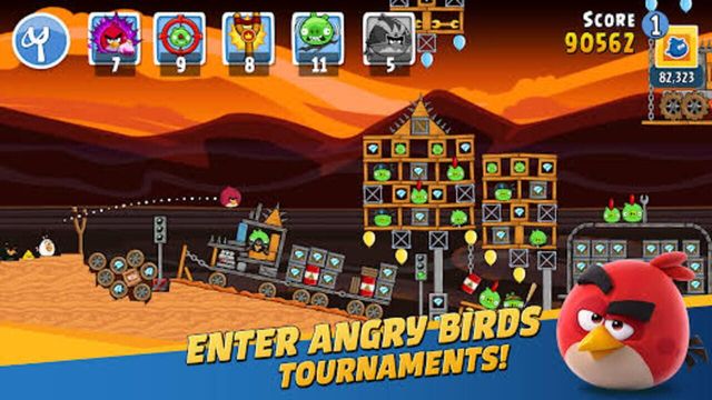 Angry Birds Friends 4