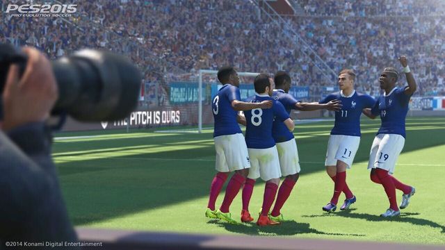 Pro Evolution Soccer 2015 4